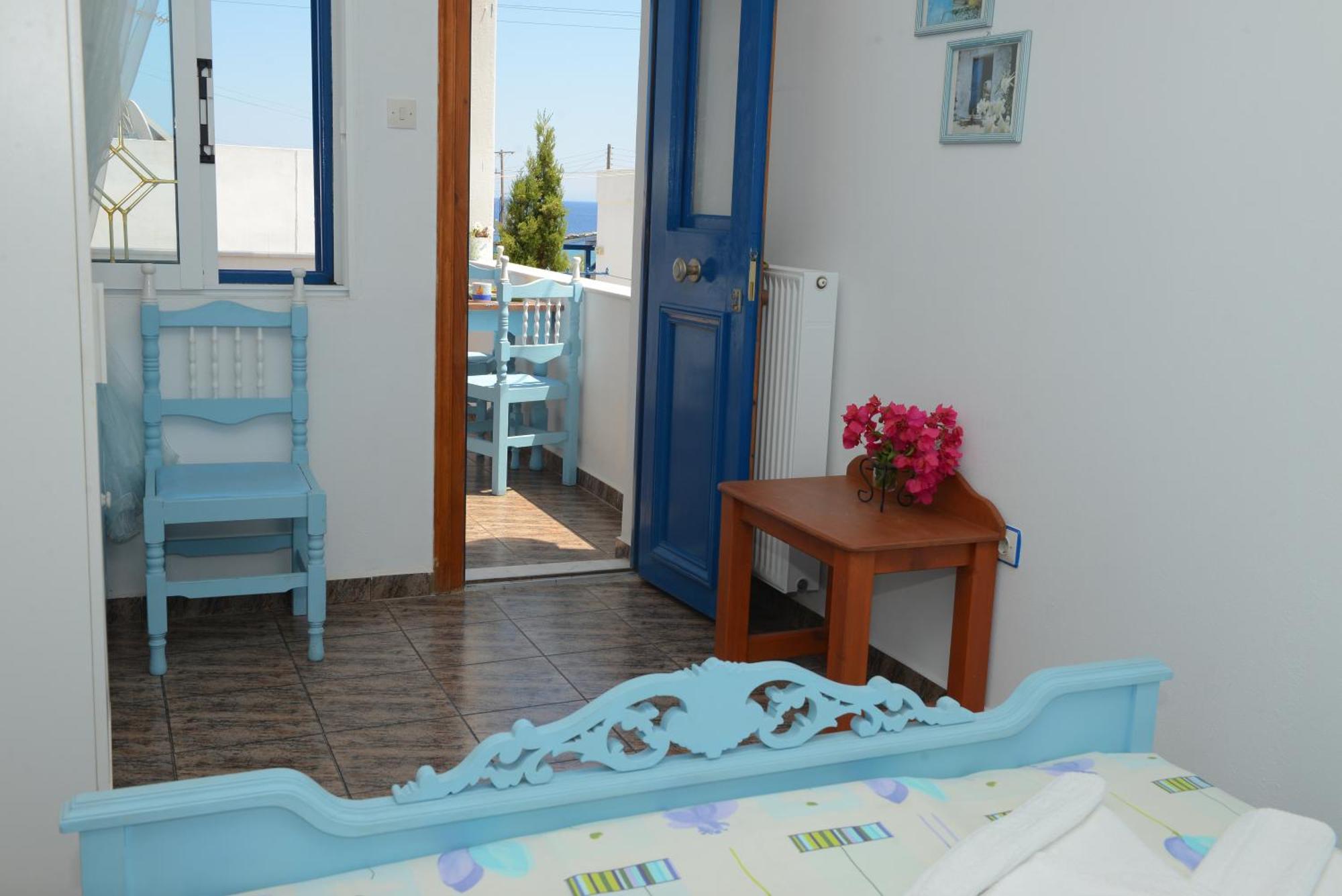 Dora'S Studios & Apartments Megas Gialos - Nites Екстер'єр фото